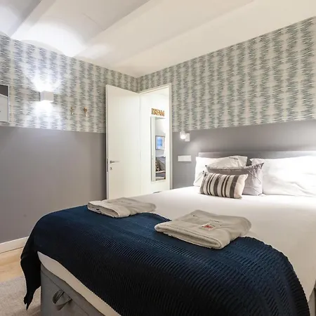 Flh Bairro Alto Elegant